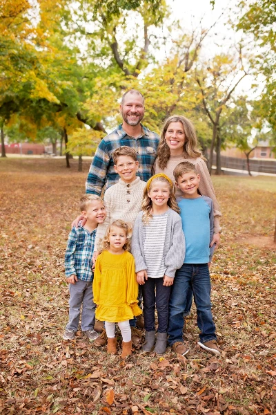 Five Star Painting of Edmond owner with family.