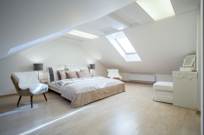Large White Attic Transformed into Penthouse Suite Large White Attic Transformed into Penthouse Suite